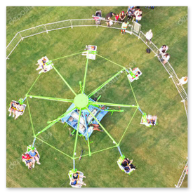 Festplatz mit großem Zelt in den 1950ern